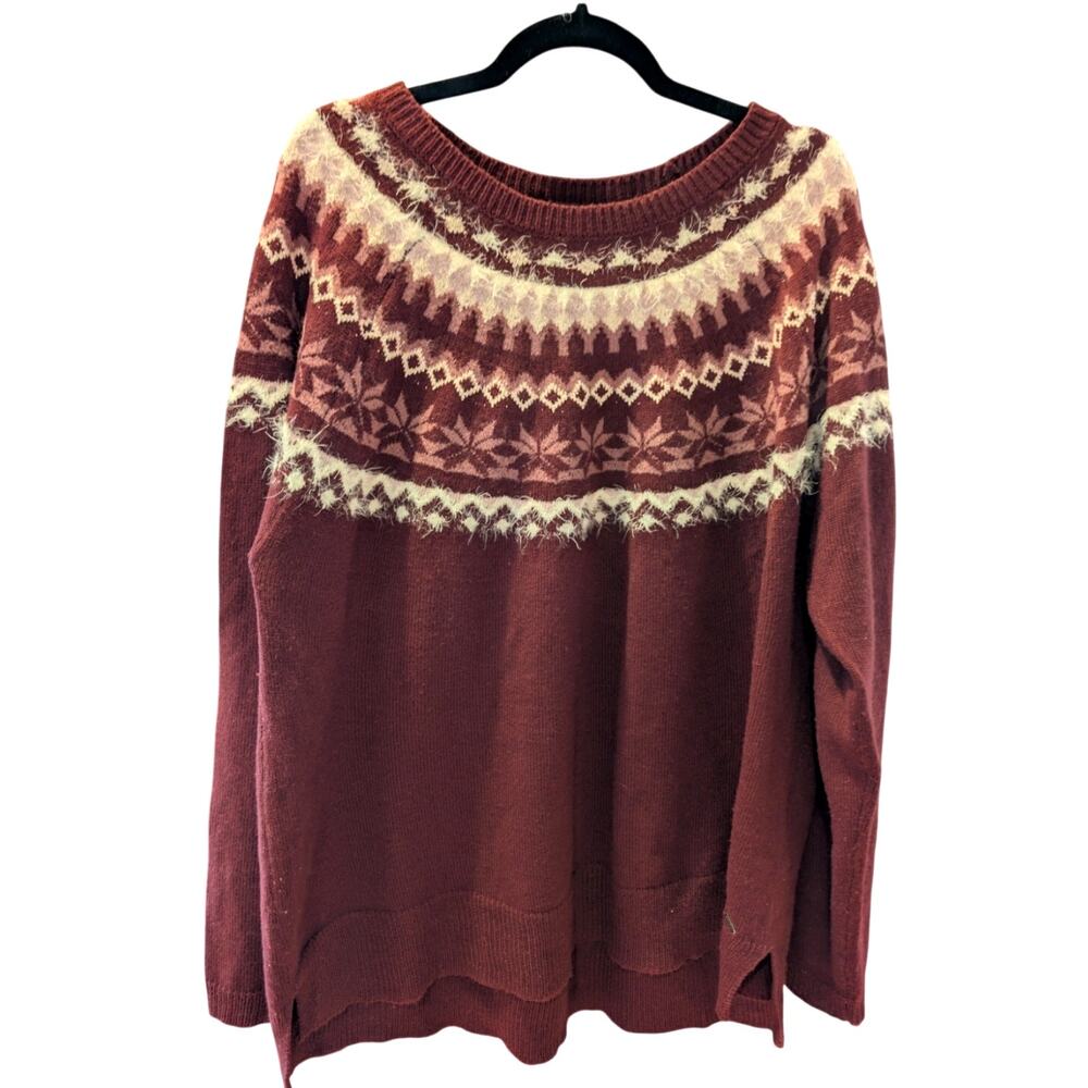 Eddie Bauer Maroon and Cream Crew Neck Sweater